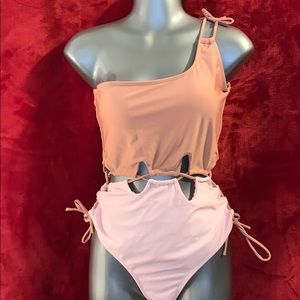 NWOT 2 TONED MONOKINI M